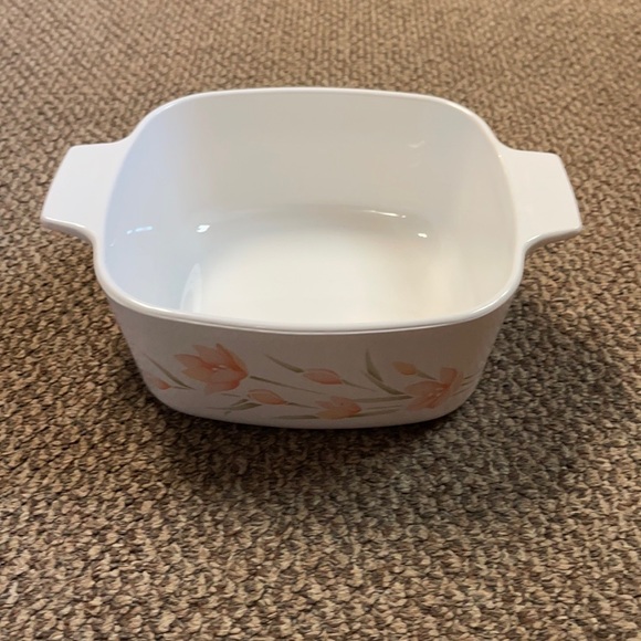 Corningware Other - Corning Ware Peach Floral Design 1 1/2 Quart Dish